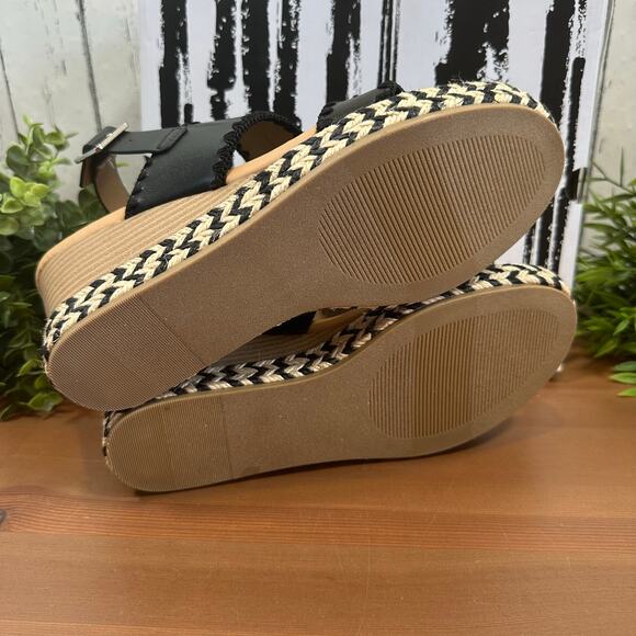 DV by Dolce Vita Women's Esmaya Wedge Sandals Size 8.5 - Picture 7 of 7